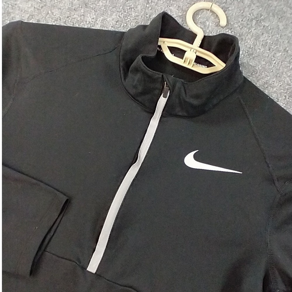 Nike Running Dri-FIT Womens Small Black Half Zip Pullover Long Sleeve 856827-010
